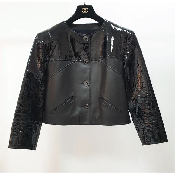 Chanel 2018 Lambskin Biker Jacket  Sz.40 - Picture 1 of 6